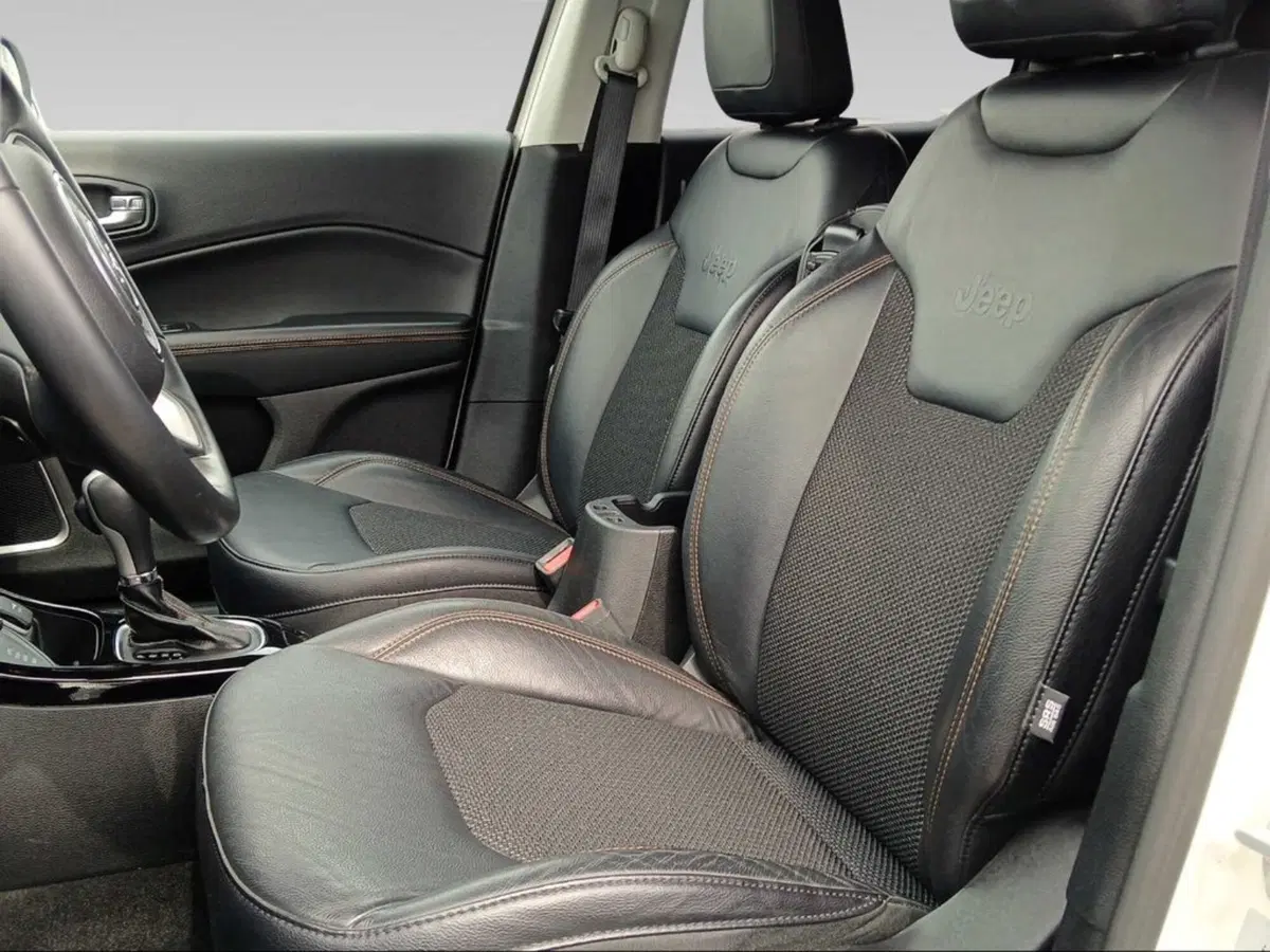 Jeep Compass usata a Livorno (10)