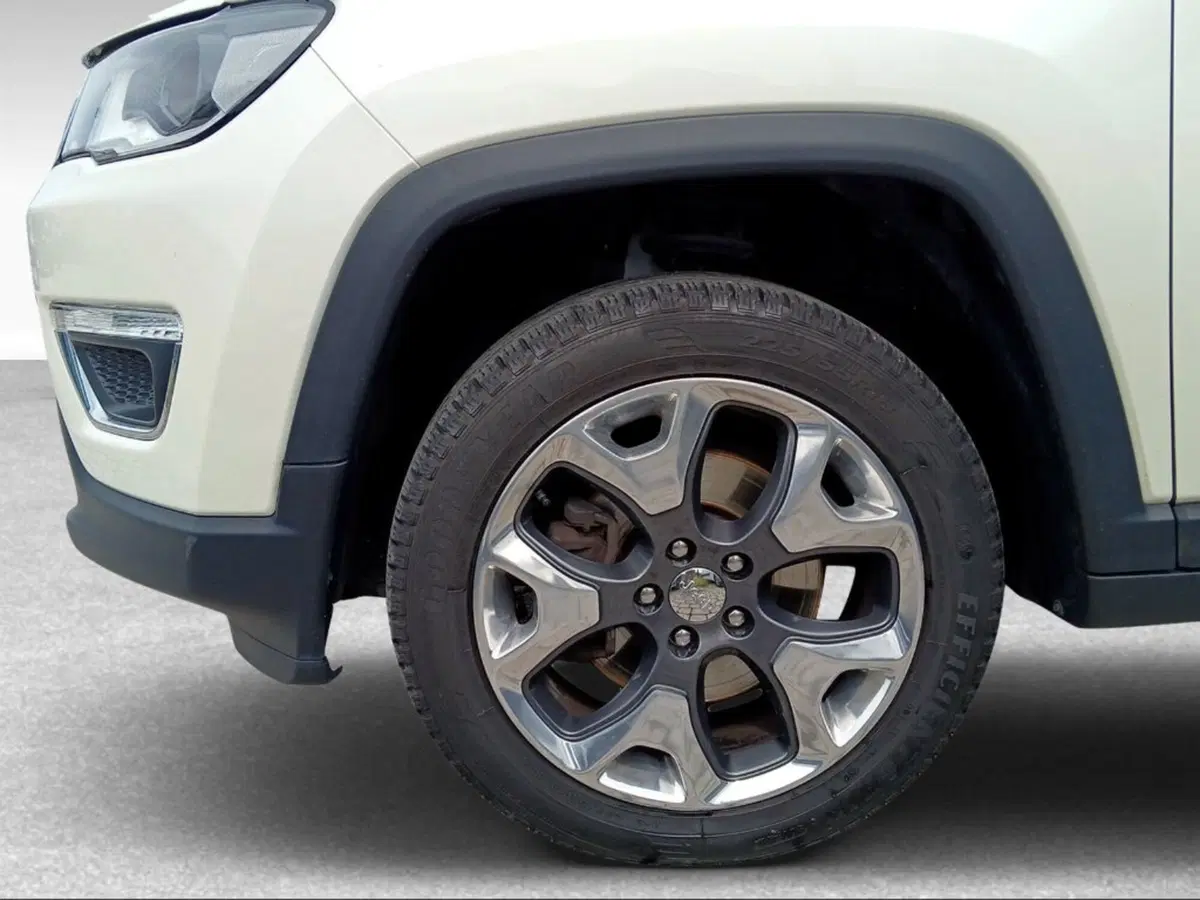 Jeep Compass usata a Livorno (15)