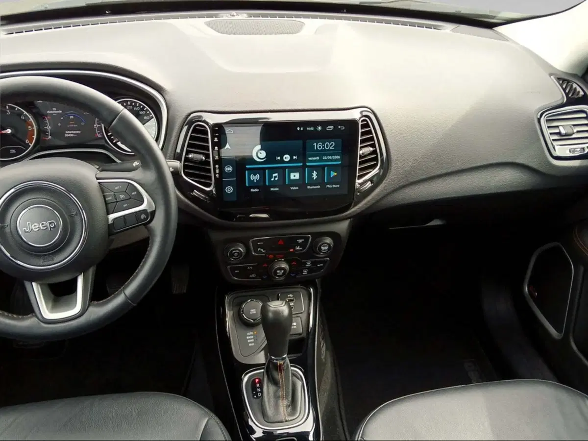 Jeep Compass usata a Livorno (9)
