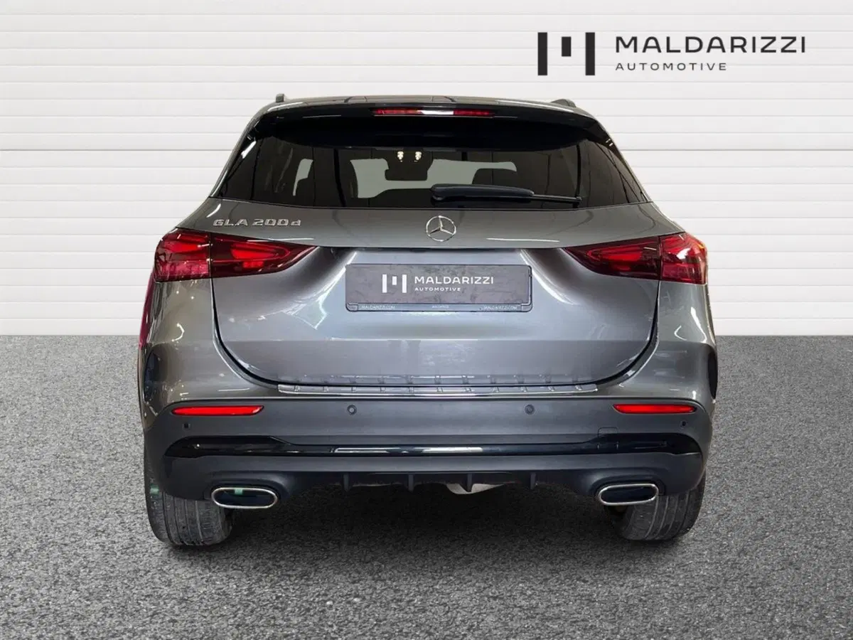Mercedes-Benz GLA SUV usata a Taranto (3)