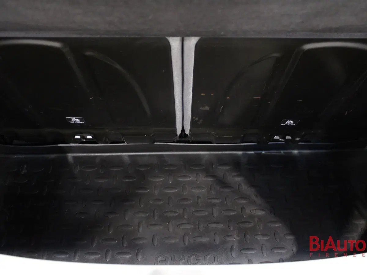 Toyota Aygo usata a Firenze (9)