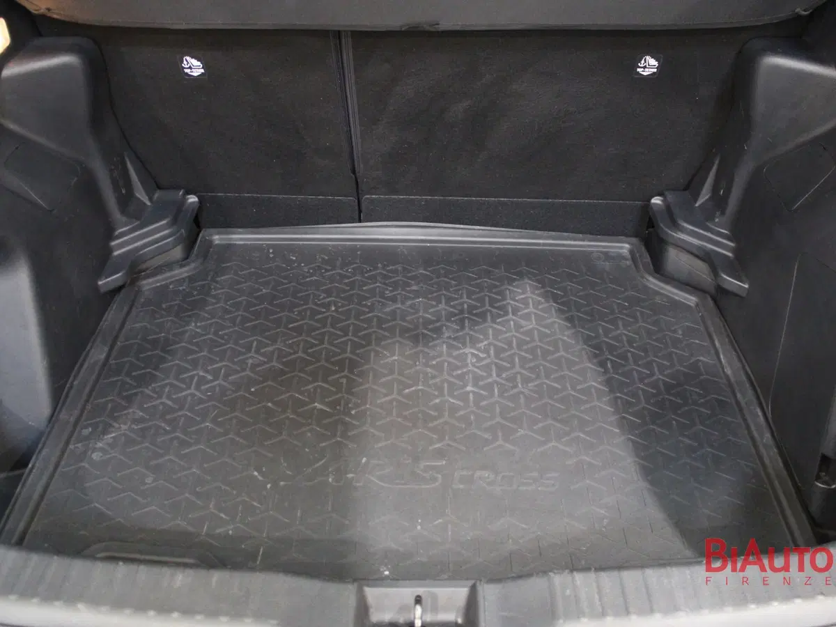 Toyota Yaris Cross usata a Firenze (9)