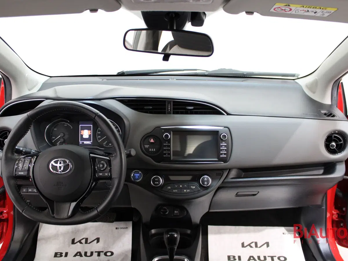 Toyota Yaris usata a Firenze (10)