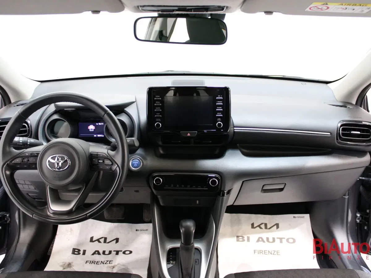 Toyota Yaris usata a Firenze (10)