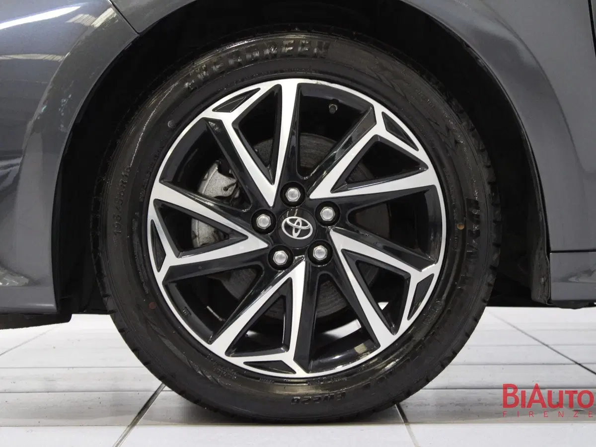 Toyota Yaris usata a Firenze (18)