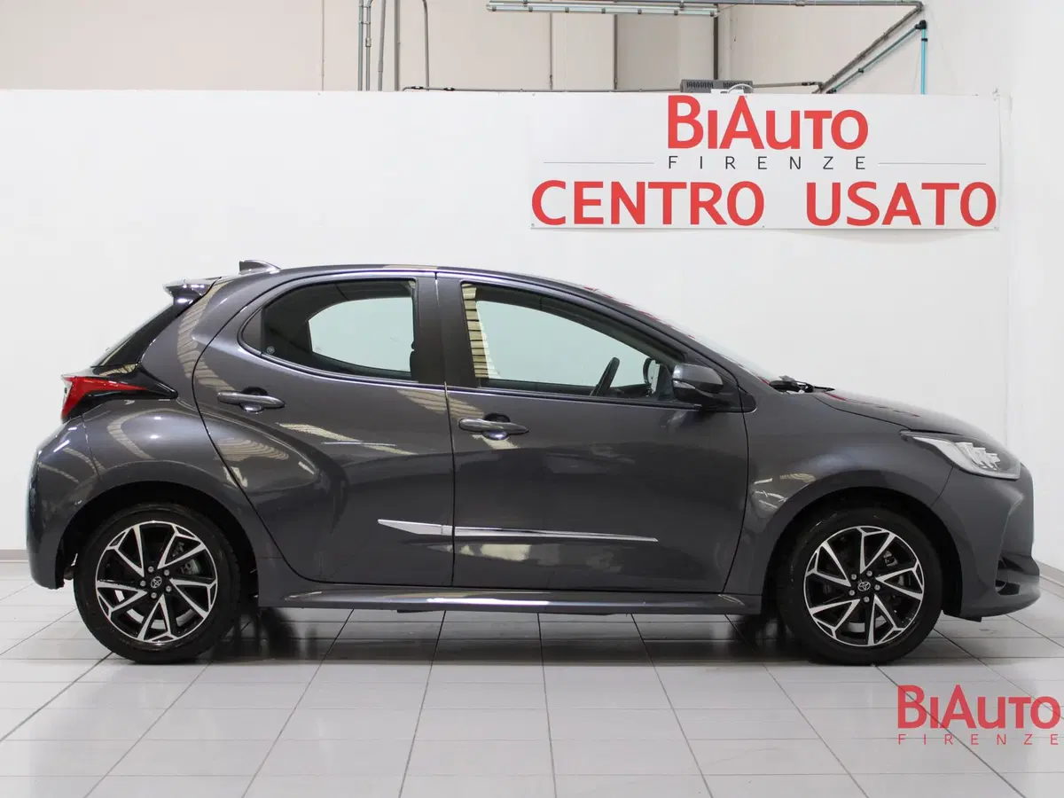 Toyota Yaris usata a Firenze (20)