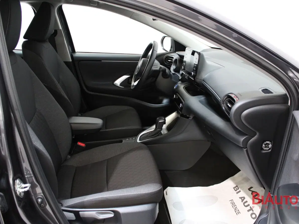 Toyota Yaris usata a Firenze (7)