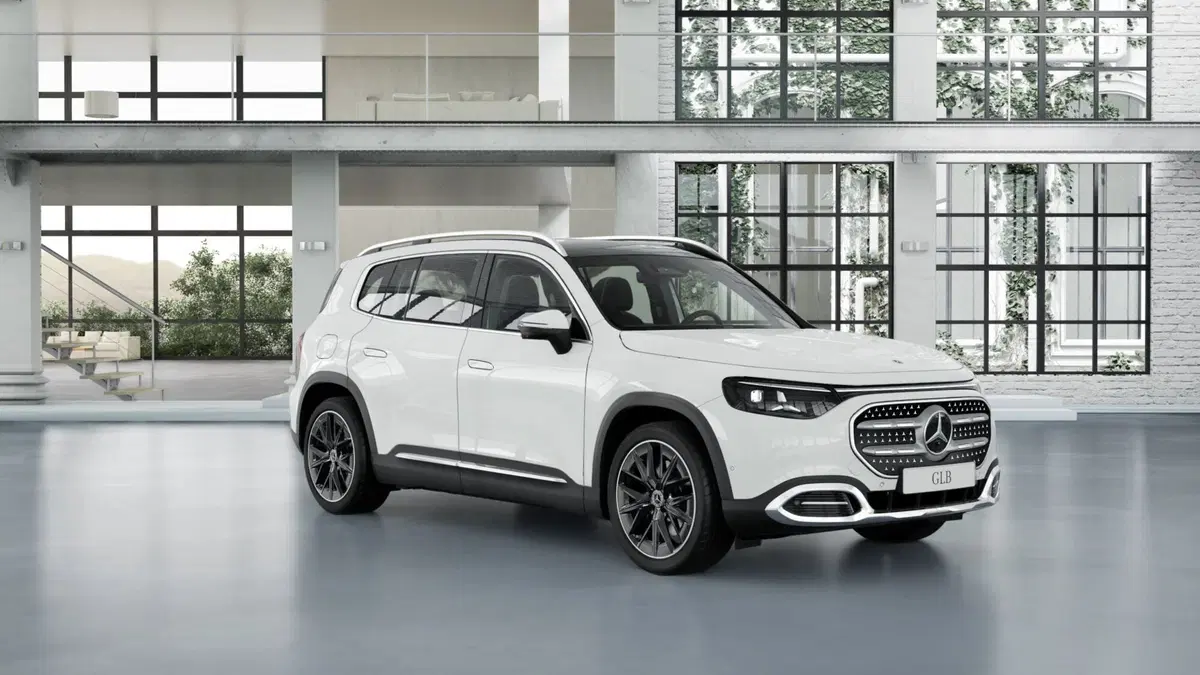 Mercedes-Benz GLB EQ nuova a Chieti (3)