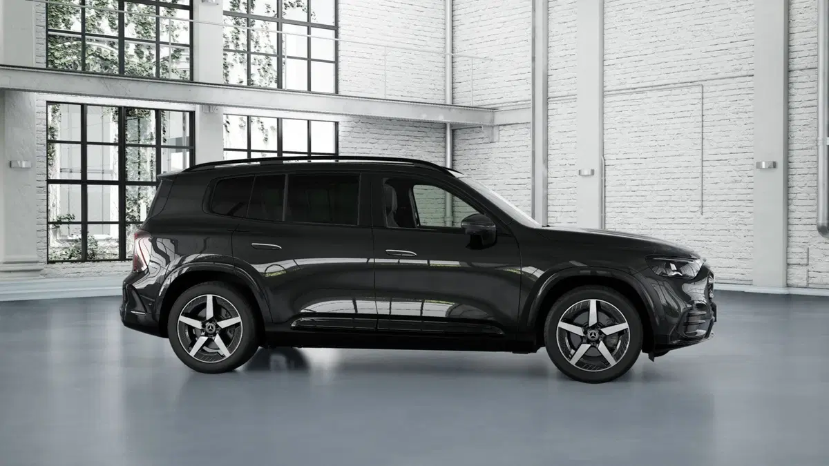 Mercedes-Benz GLB nuova a Chieti (4)