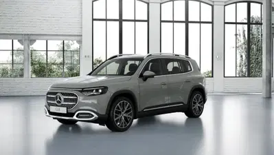 Mercedes-Benz GLB EQ 250+ Premium nuova a Pescara