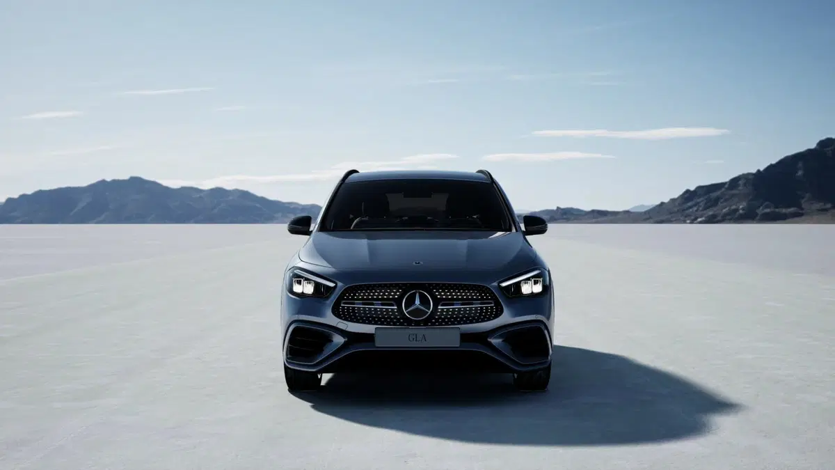 Mercedes-Benz GLA SUV nuova a Pescara (2)
