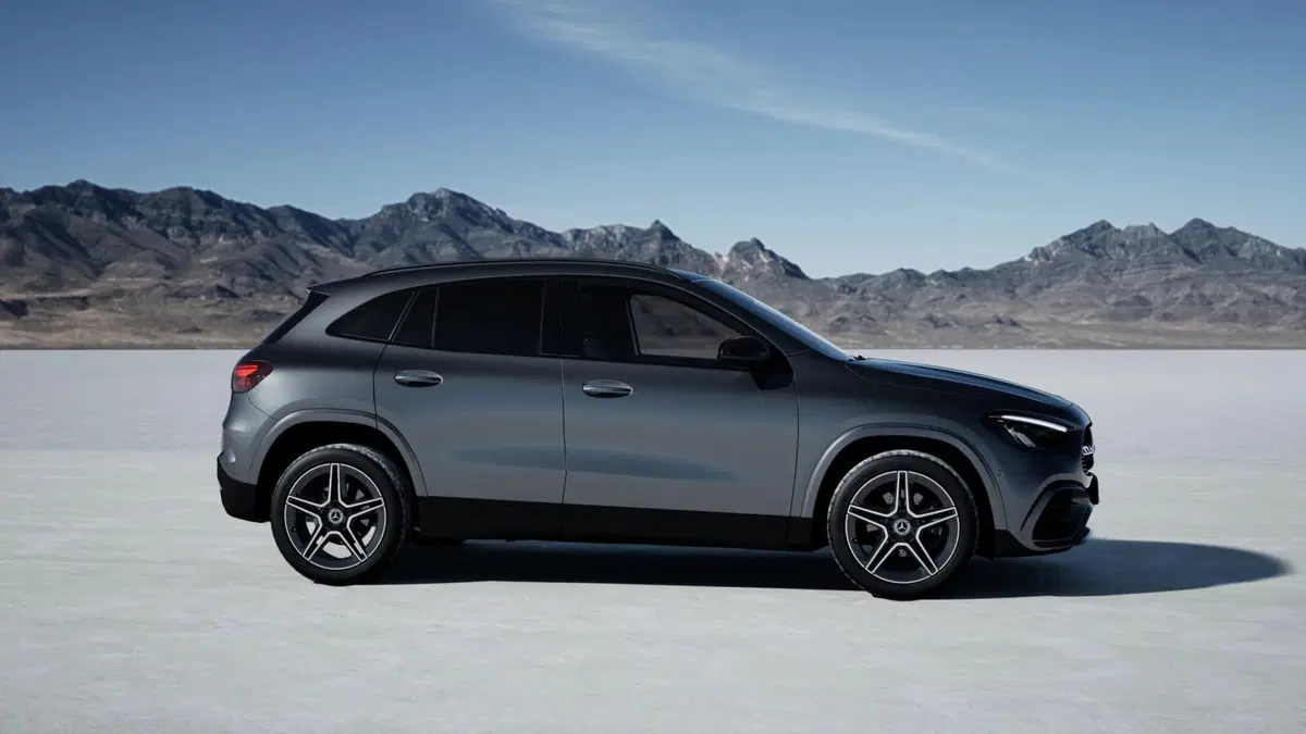Mercedes-Benz GLA SUV nuova a Pescara (5)