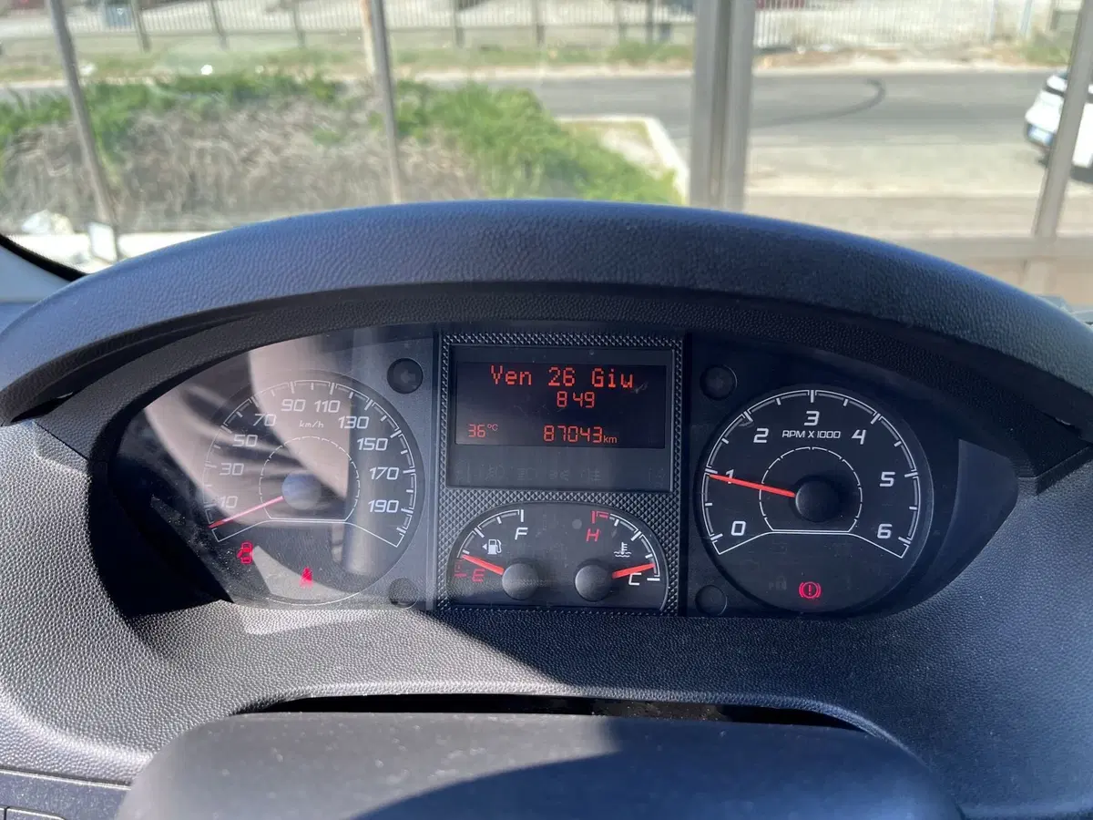 Peugeot Boxer usata a Bari (20)