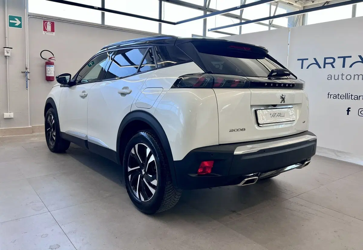 Peugeot 2008 usata a Bari (5)
