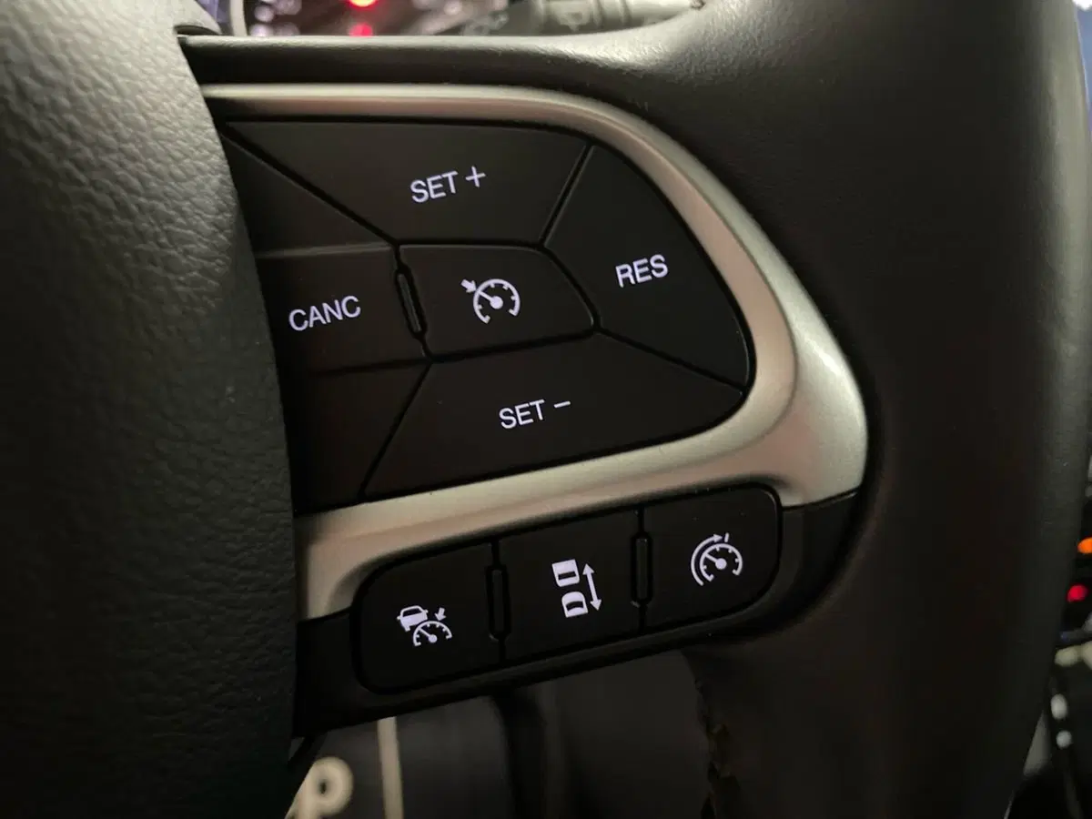 Jeep Compass usata a Macerata (19)