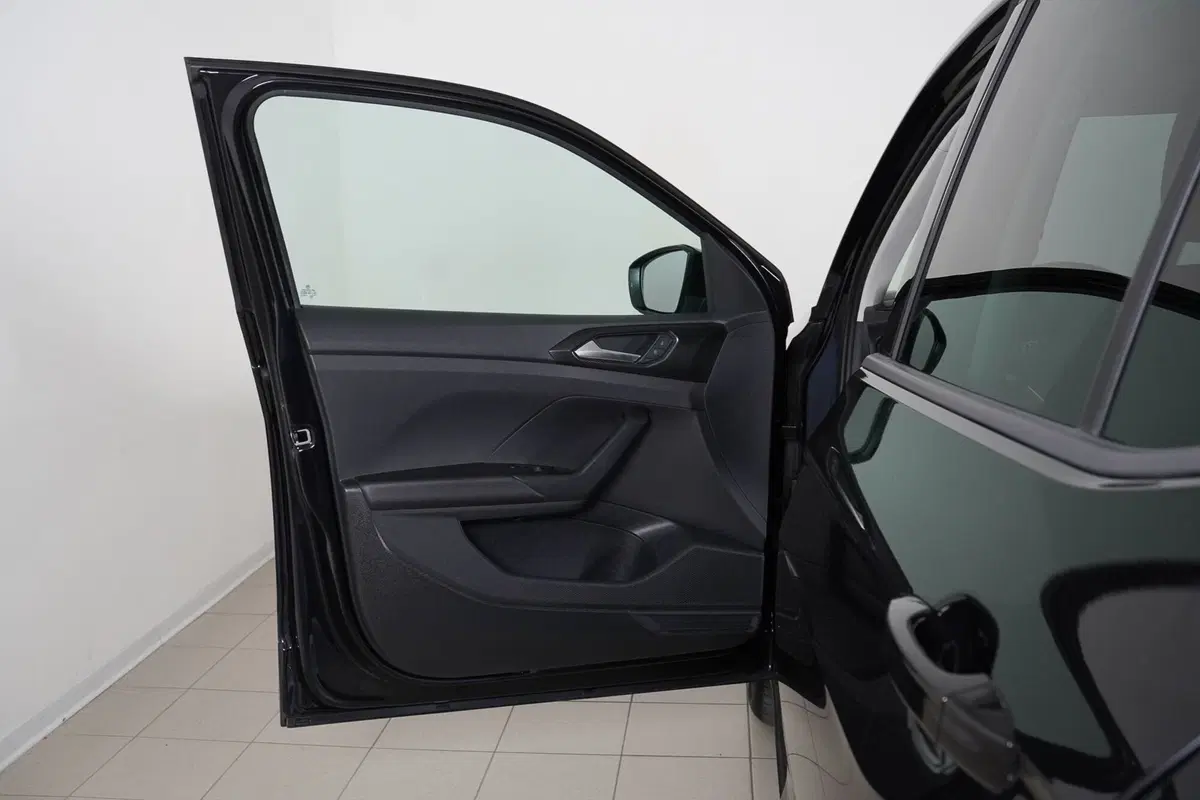 Volkswagen T-Cross usata a Perugia (14)
