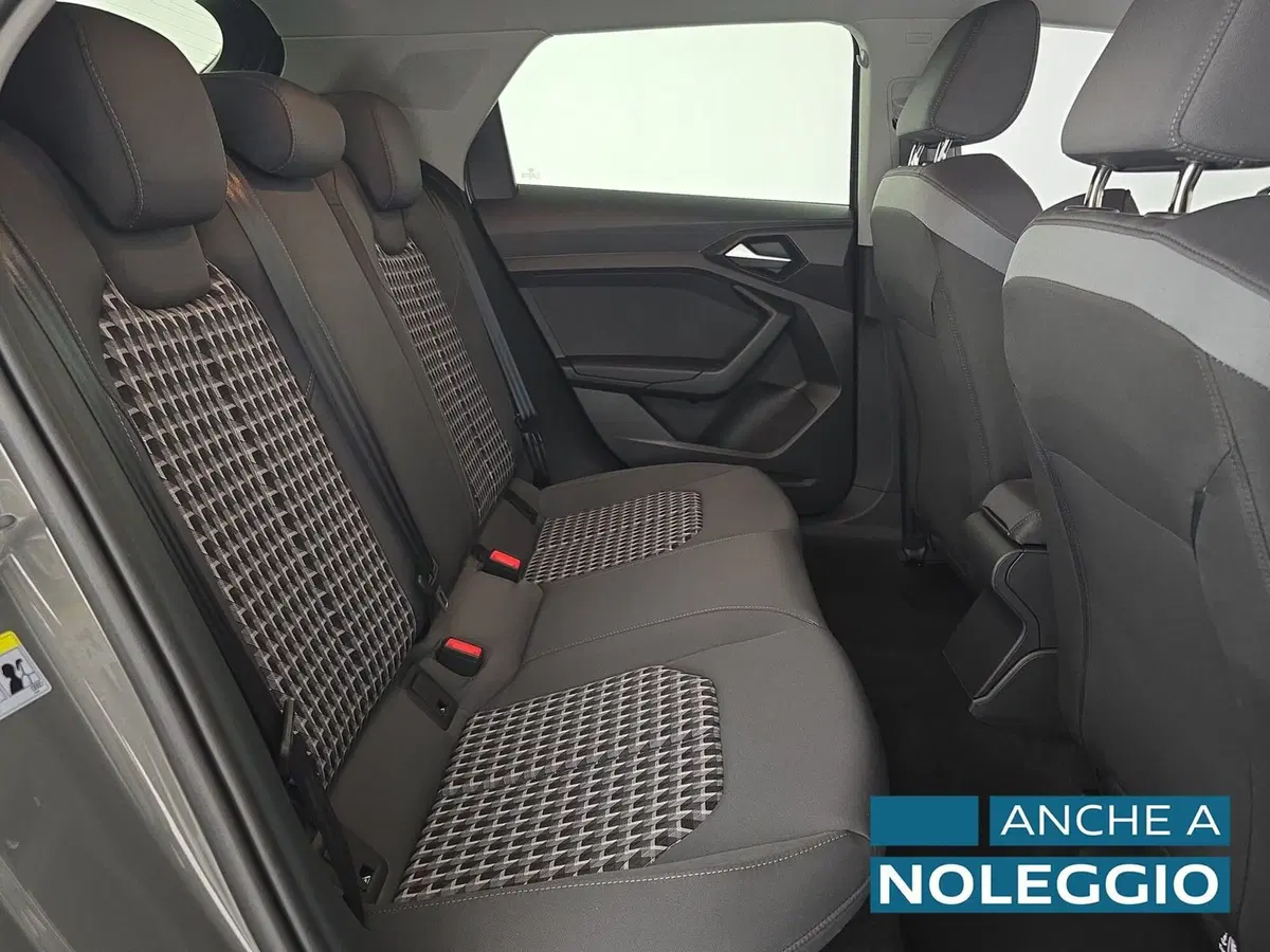Audi A1 allstreet usata a Asti (14)