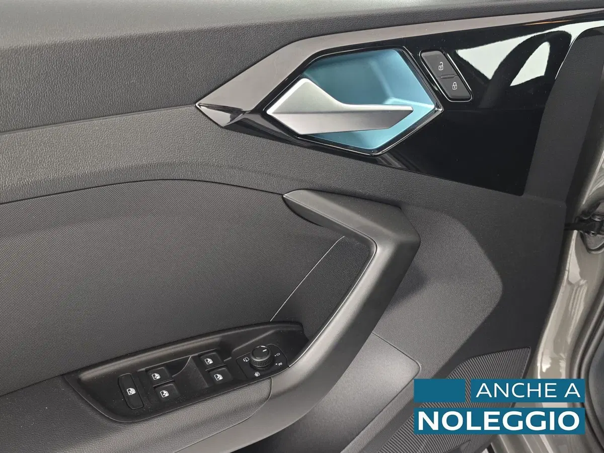 Audi A1 allstreet usata a Asti (16)