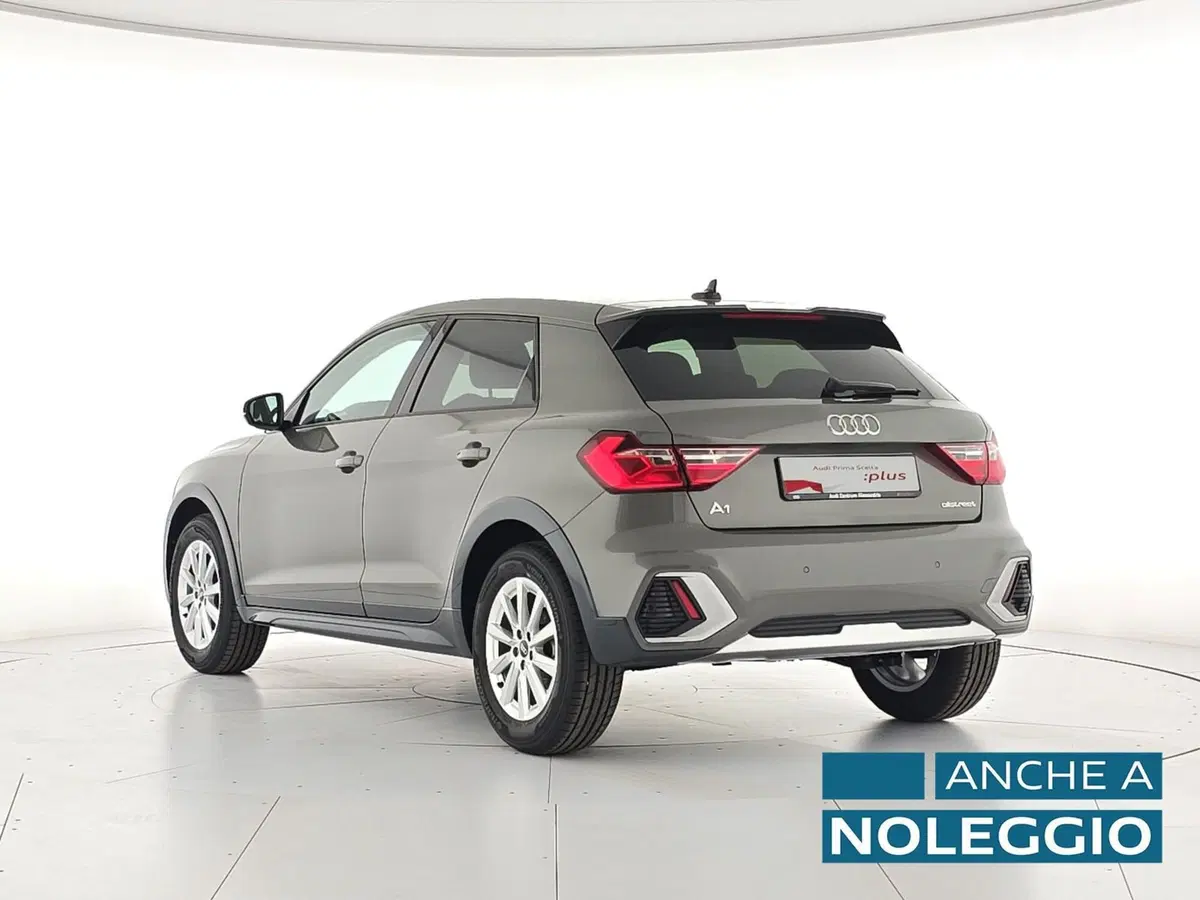 Audi A1 allstreet usata a Asti (5)