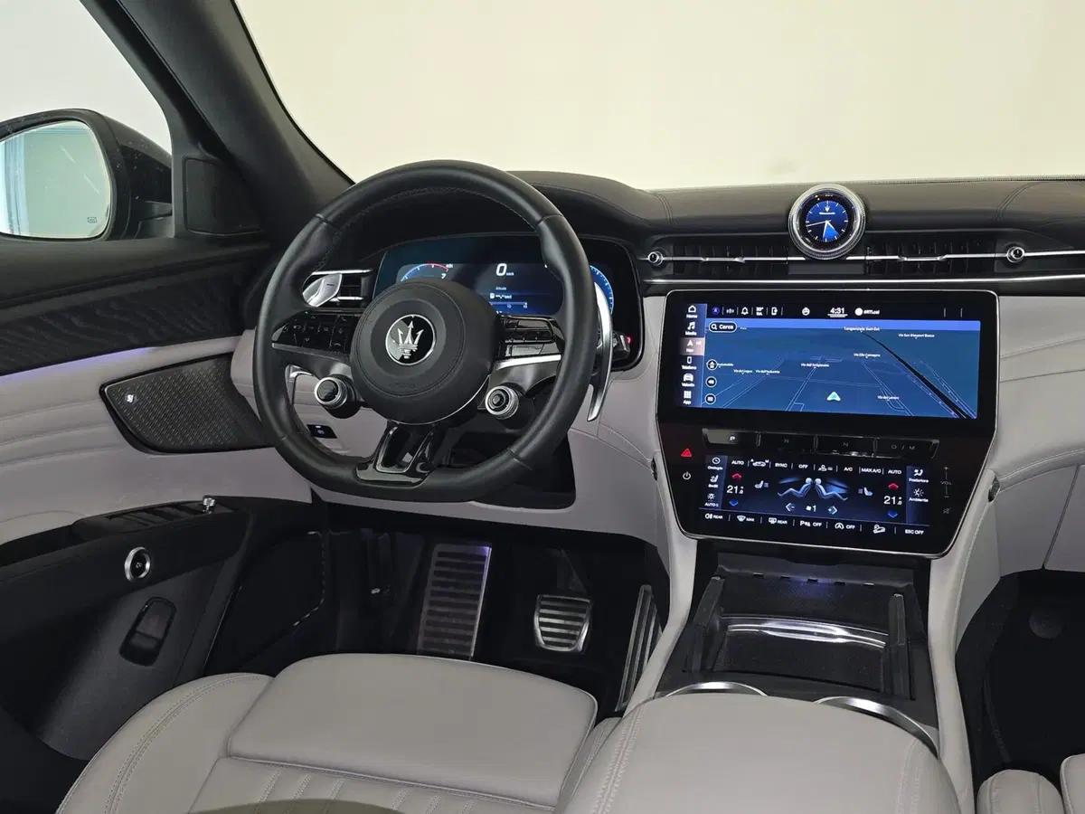 Maserati Grecale usata a Alessandria (9)