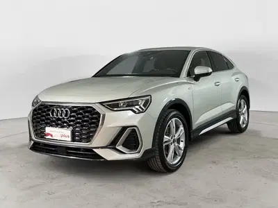 Audi Q3 Sportback 35 TDI quattro S tronic S line edition del 2025 usata a Nola