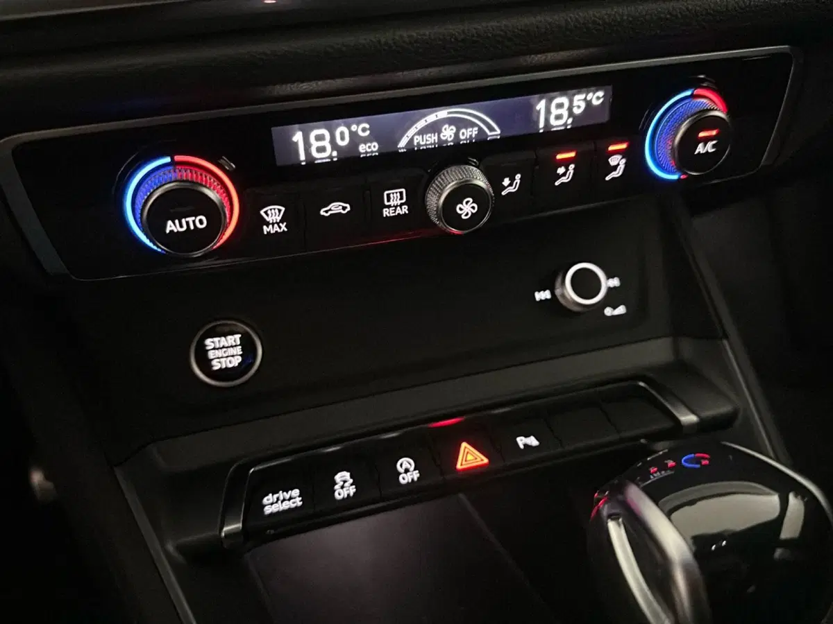 Audi Q3 Sportback usata a Napoli (16)