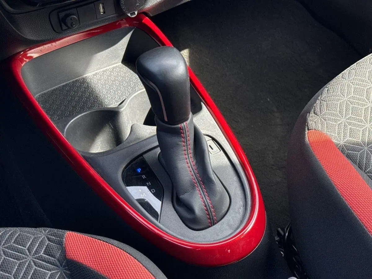 Toyota Aygo X usata a Palermo (19)