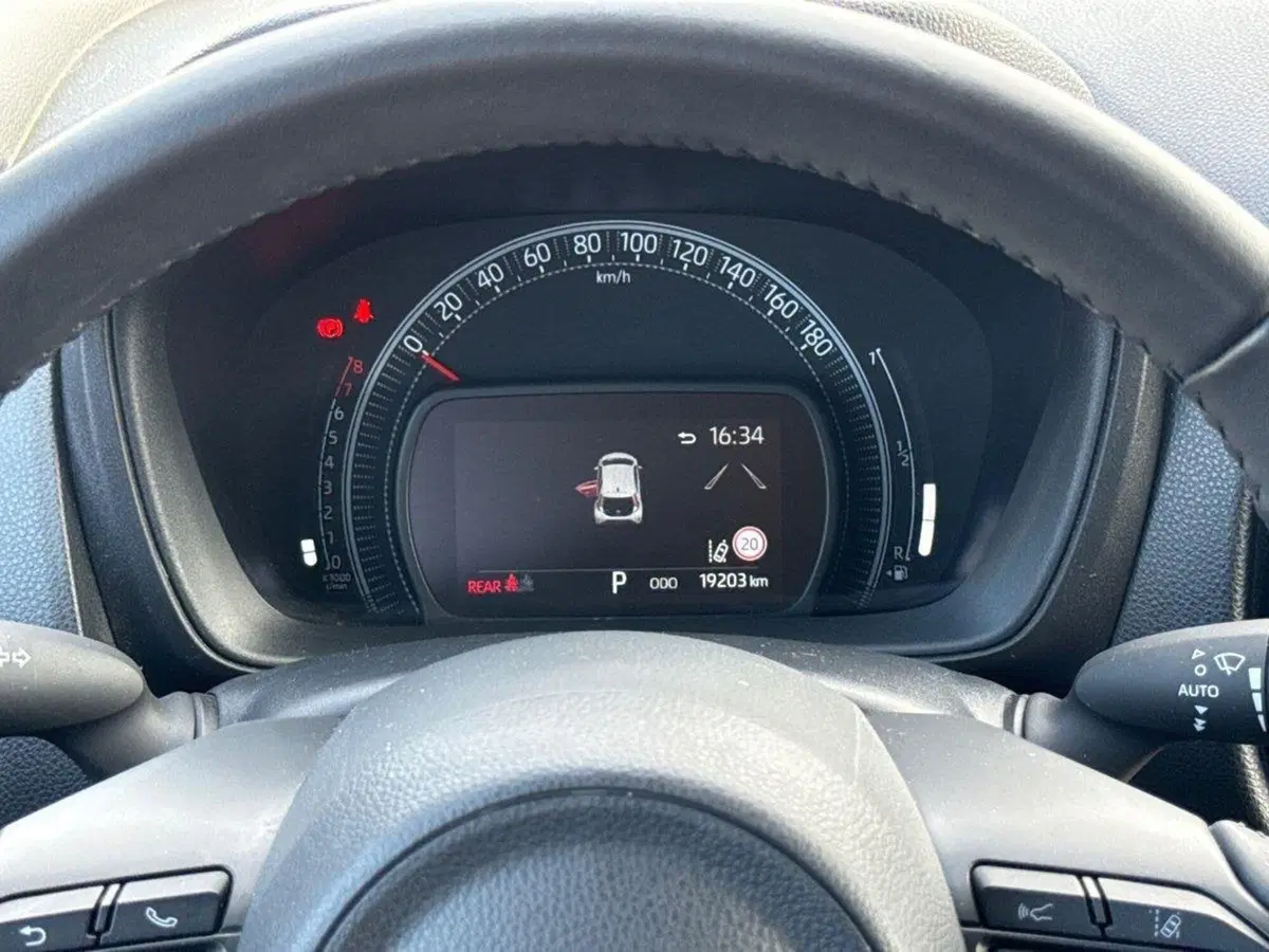 Toyota Aygo X usata a Palermo (9)
