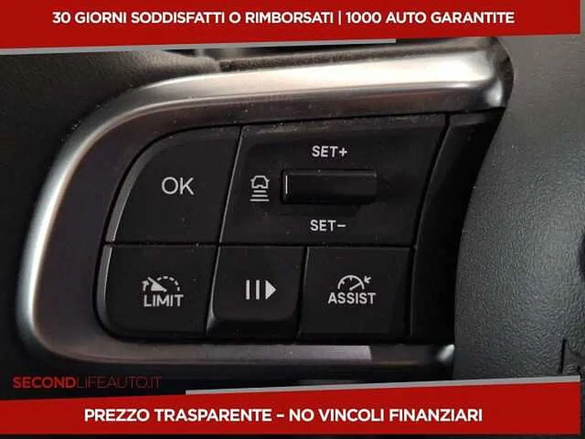 Jeep Avenger usata a Chieti (10)