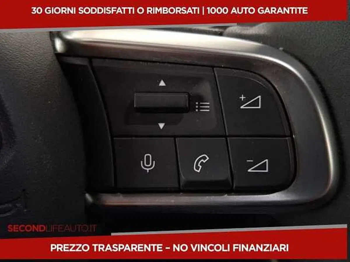 Jeep Avenger usata a Chieti (11)