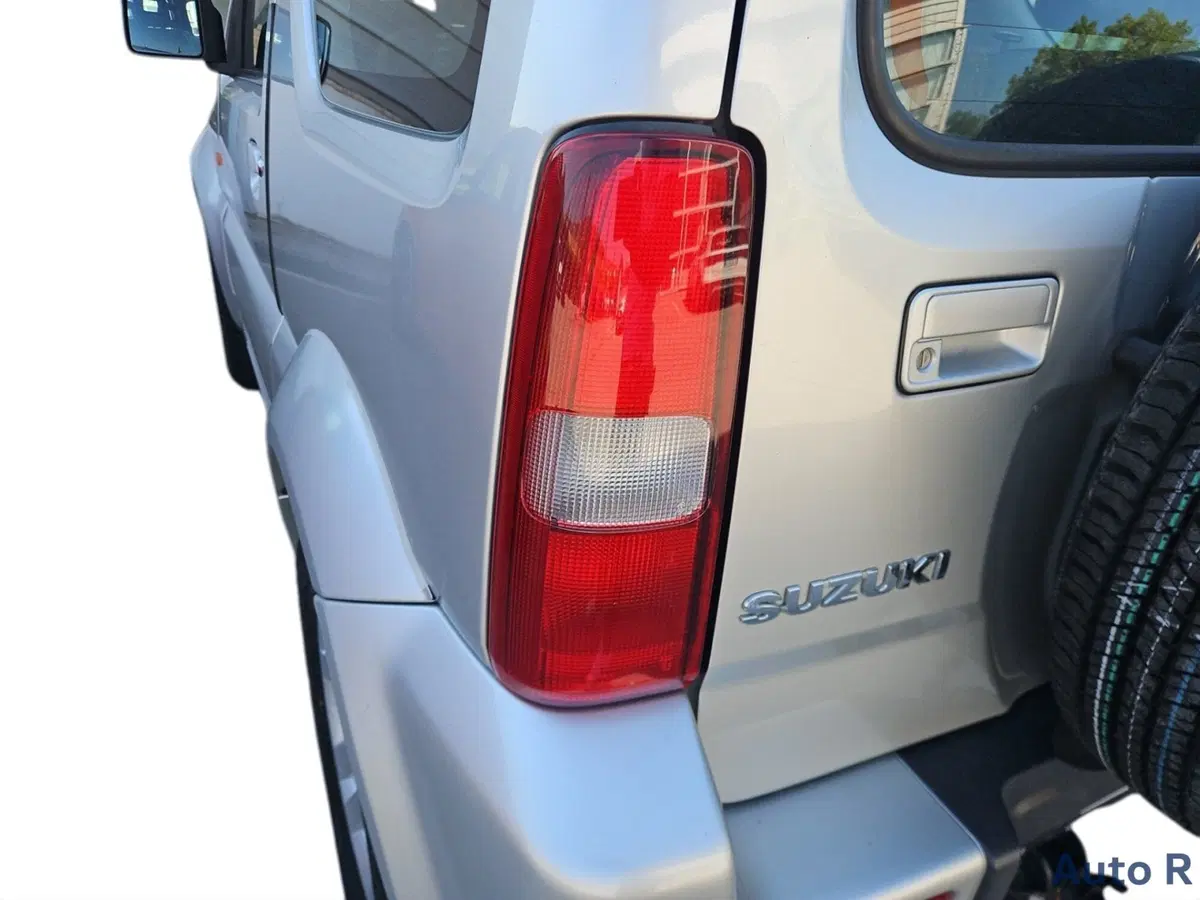 Suzuki Jimny usata a Potenza (16)