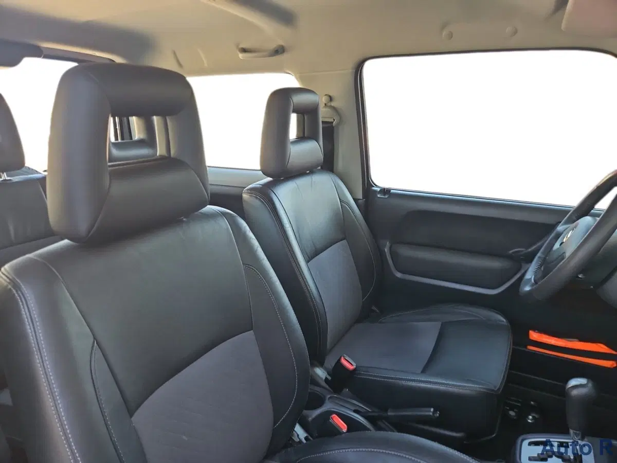 Suzuki Jimny usata a Potenza (8)