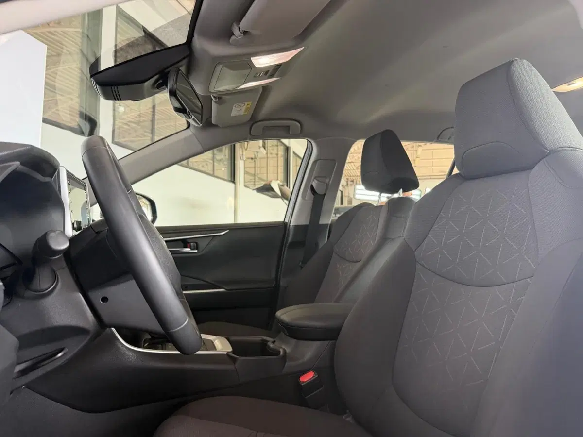 Toyota Rav4 usata a Milano (12)
