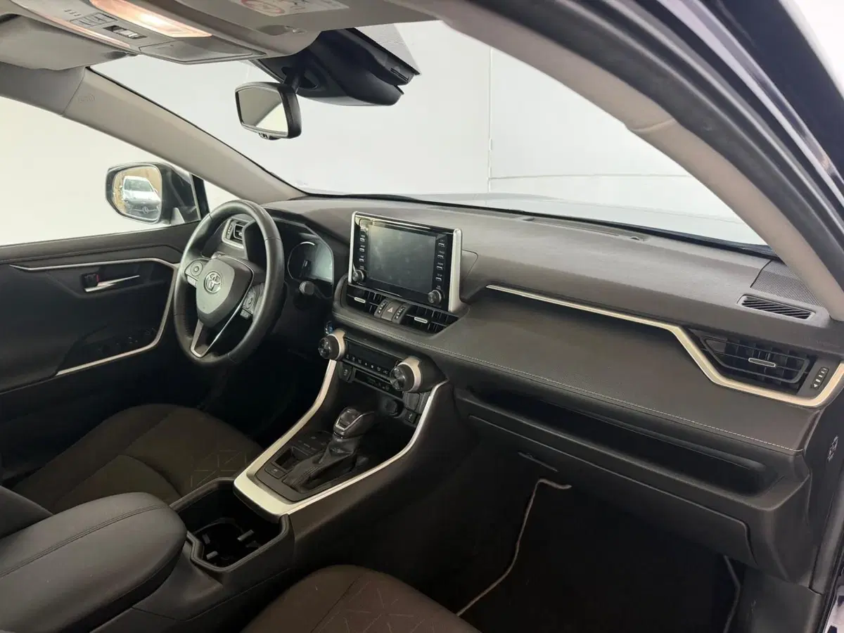 Toyota Rav4 usata a Milano (14)