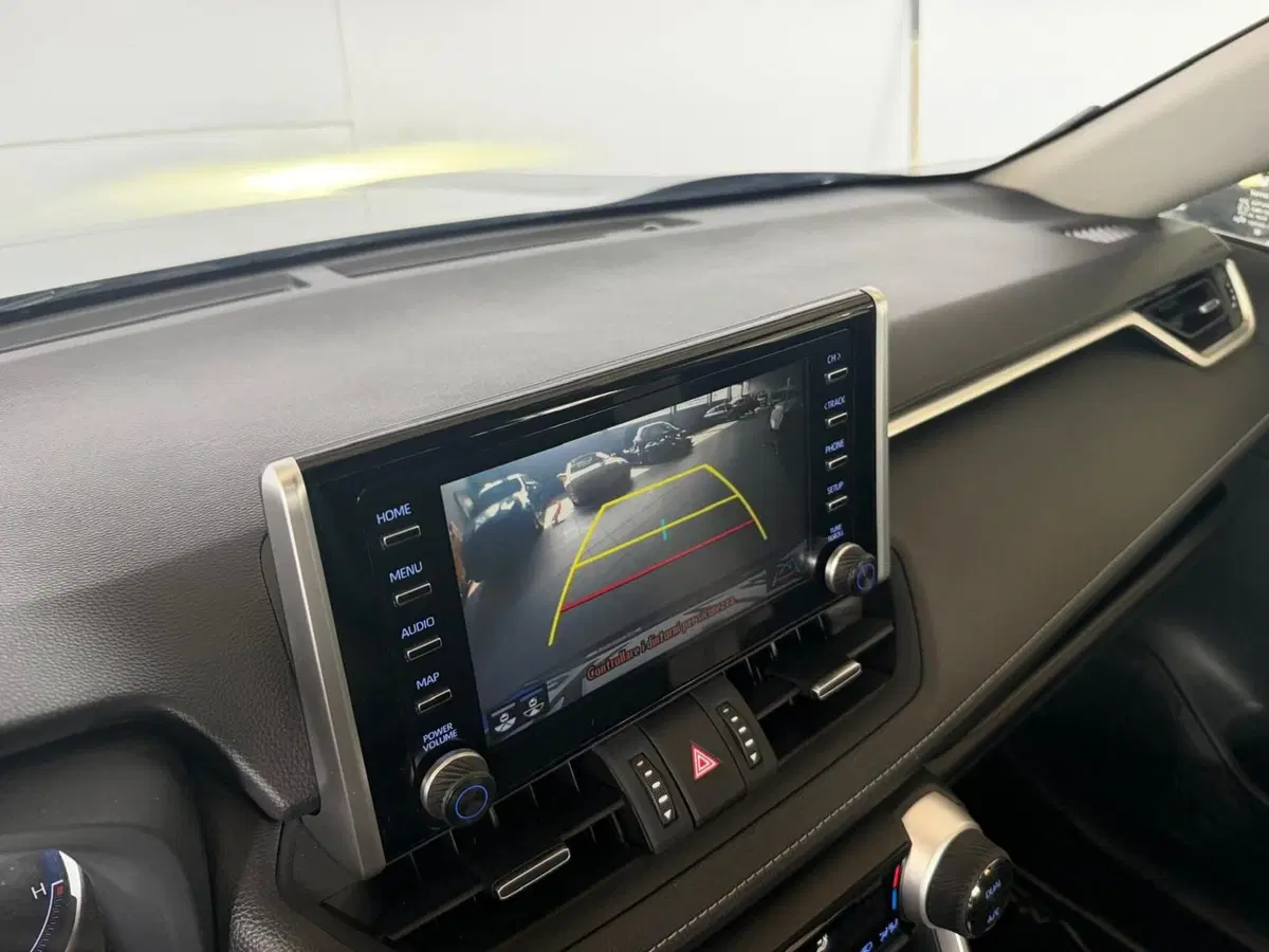 Toyota Rav4 usata a Milano (9)