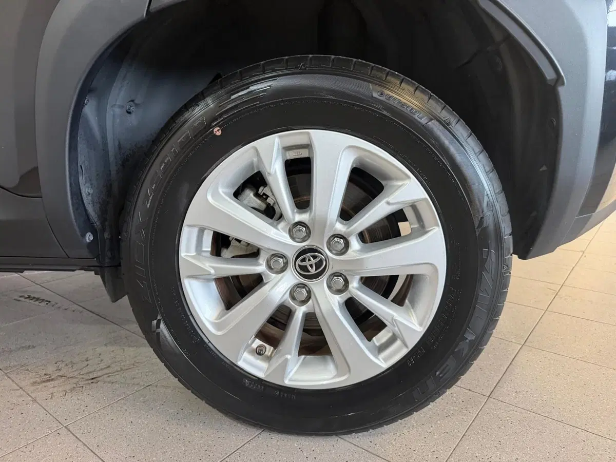 Toyota Yaris Cross usata a Monza e Brianza (19)
