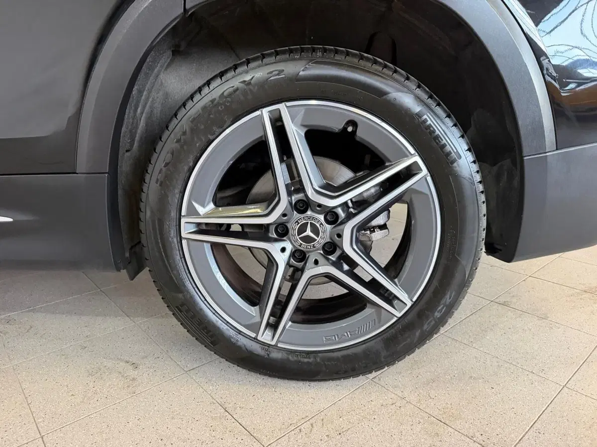 Mercedes-Benz GLB usata a Monza e Brianza (19)