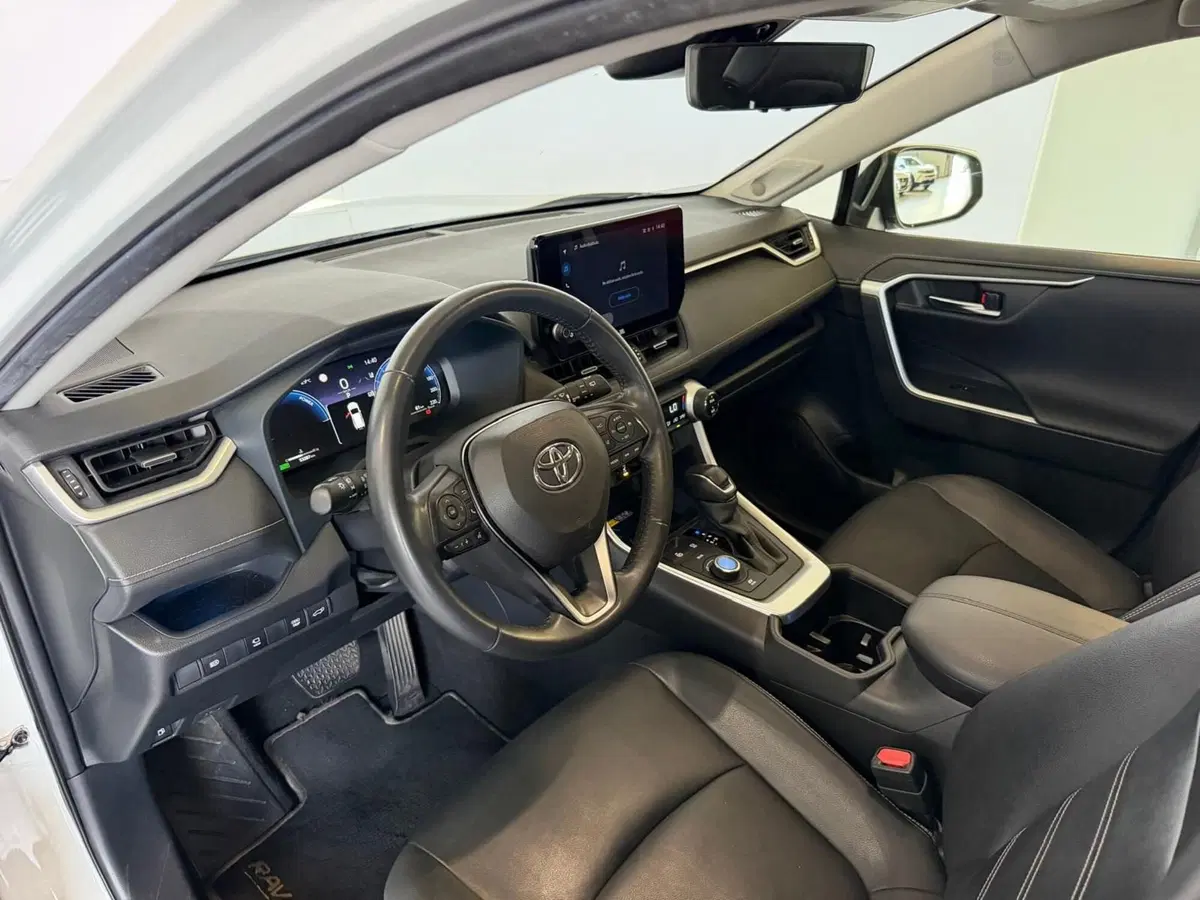 Toyota Rav4 usata a Monza e Brianza (11)