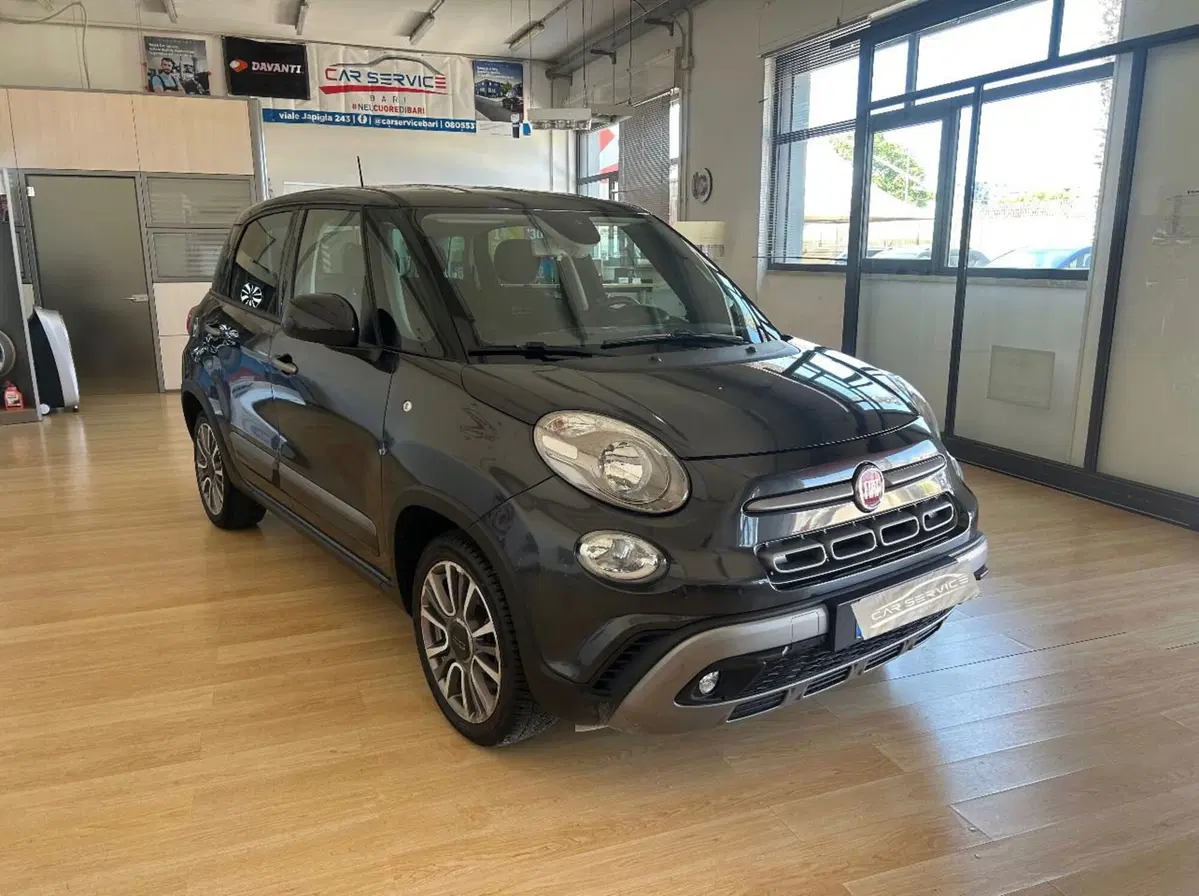Fiat 500L usata a Bari (3)