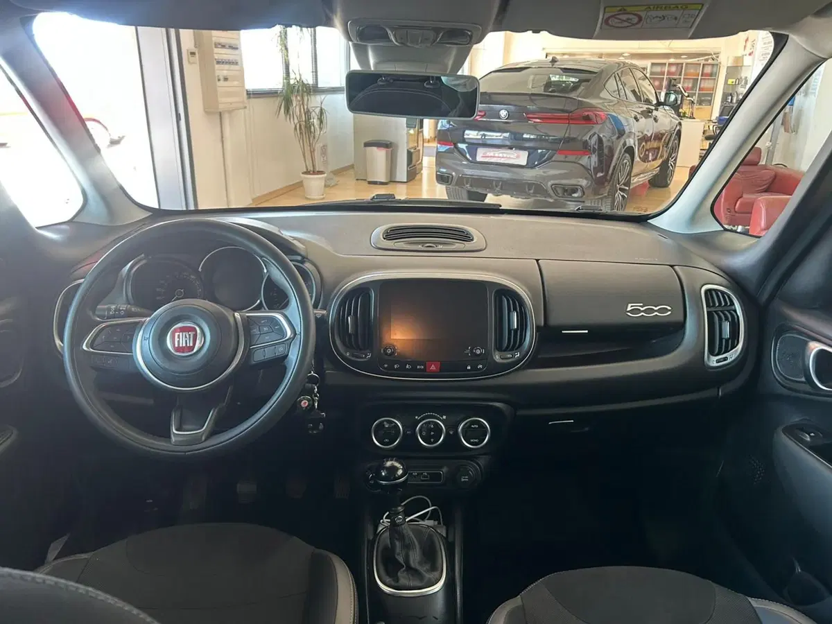 Fiat 500L usata a Bari (9)