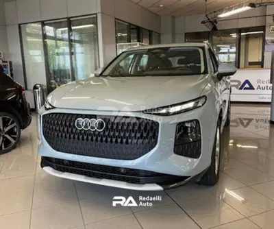 Audi Q3 1.5 e-hybrid Business Advanced 272cv s-tronic nuova a Casatenovo