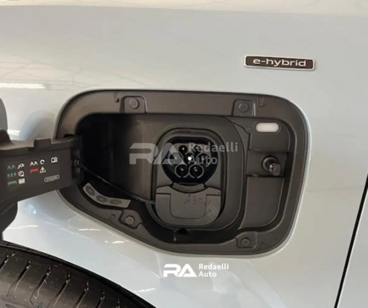 Audi Q3 nuova a Lecco (4)