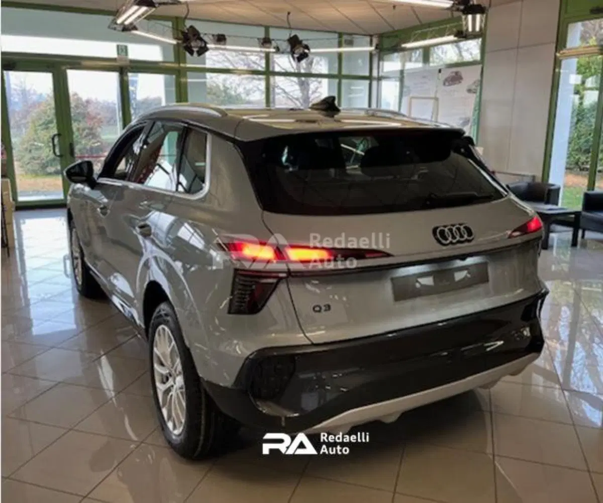 Audi Q3 nuova a Lecco (5)