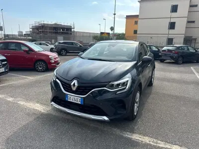 Renault Captur TCe 100 CV GPL FAP Zen del 2022 usata a Salerno