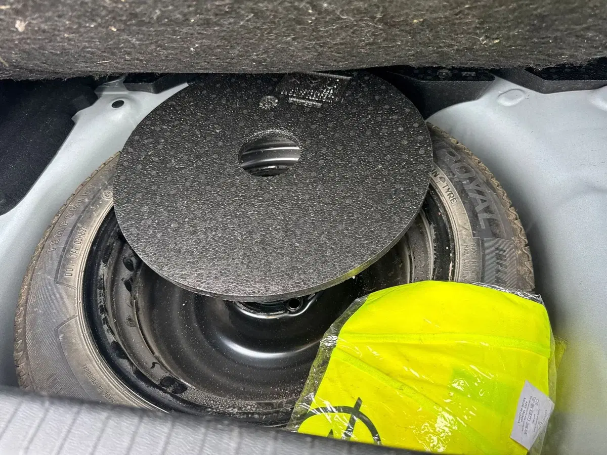 Opel Corsa usata a Salerno (13)