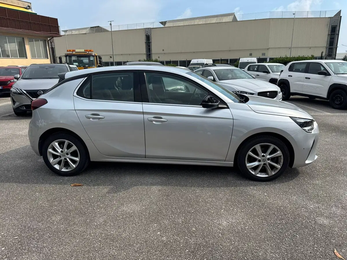 Opel Corsa usata a Salerno (14)