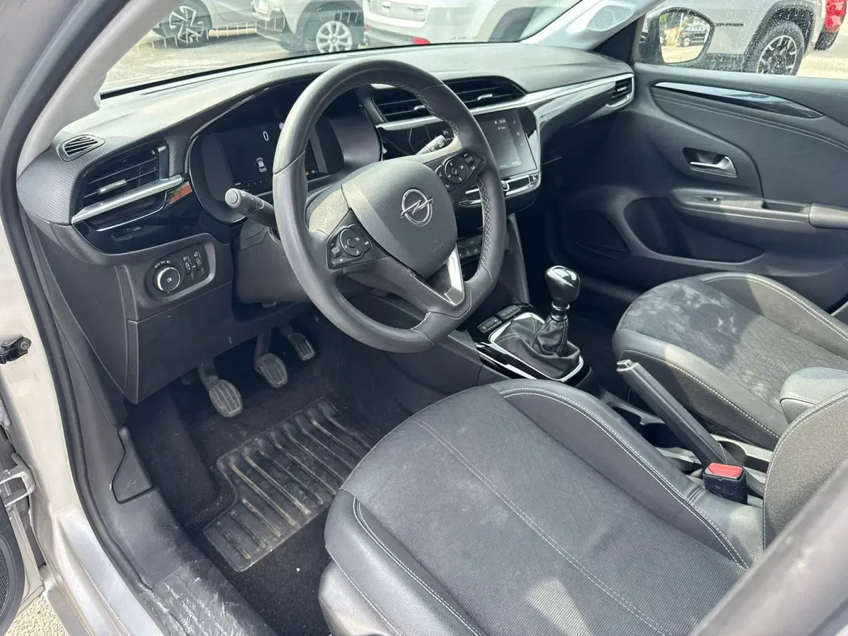 Opel Corsa usata a Salerno (8)