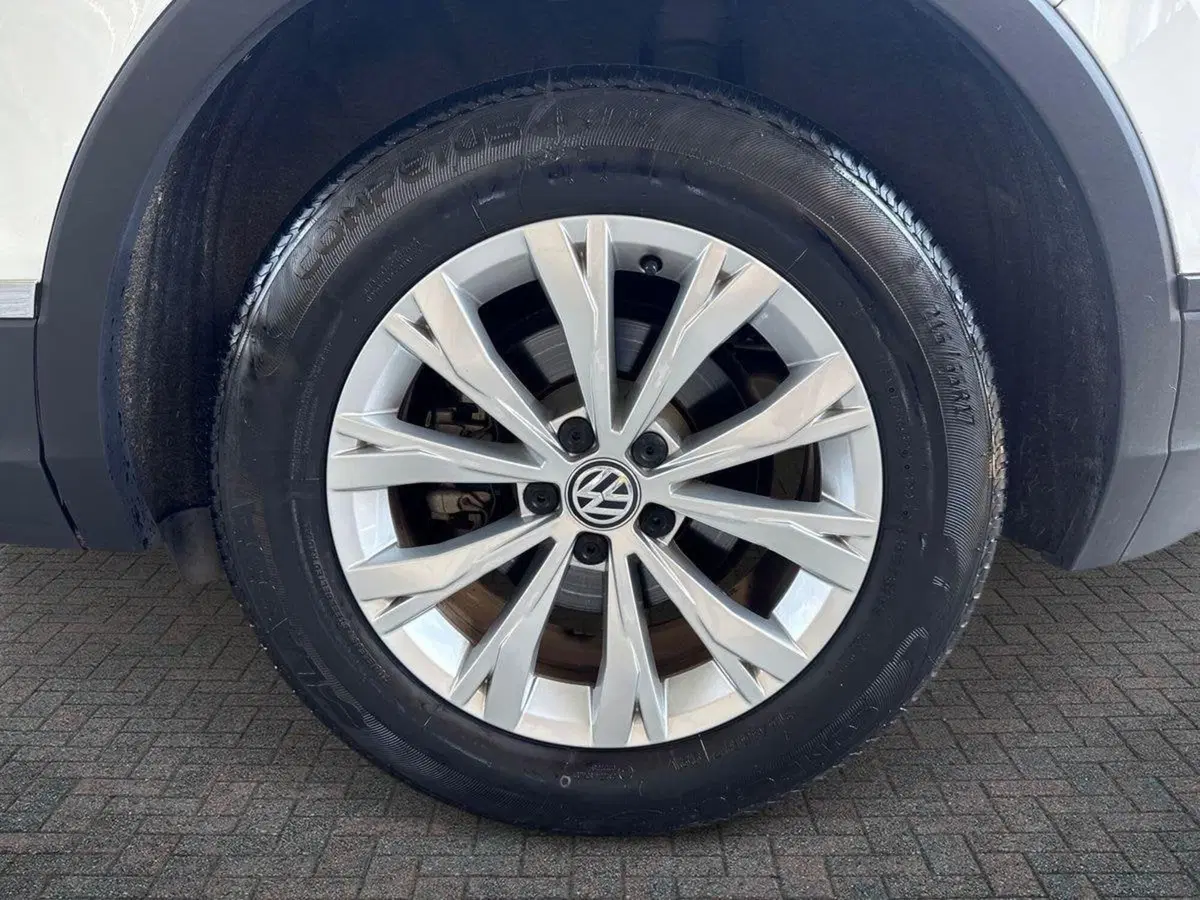 Volkswagen Tiguan usata a Prato (6)