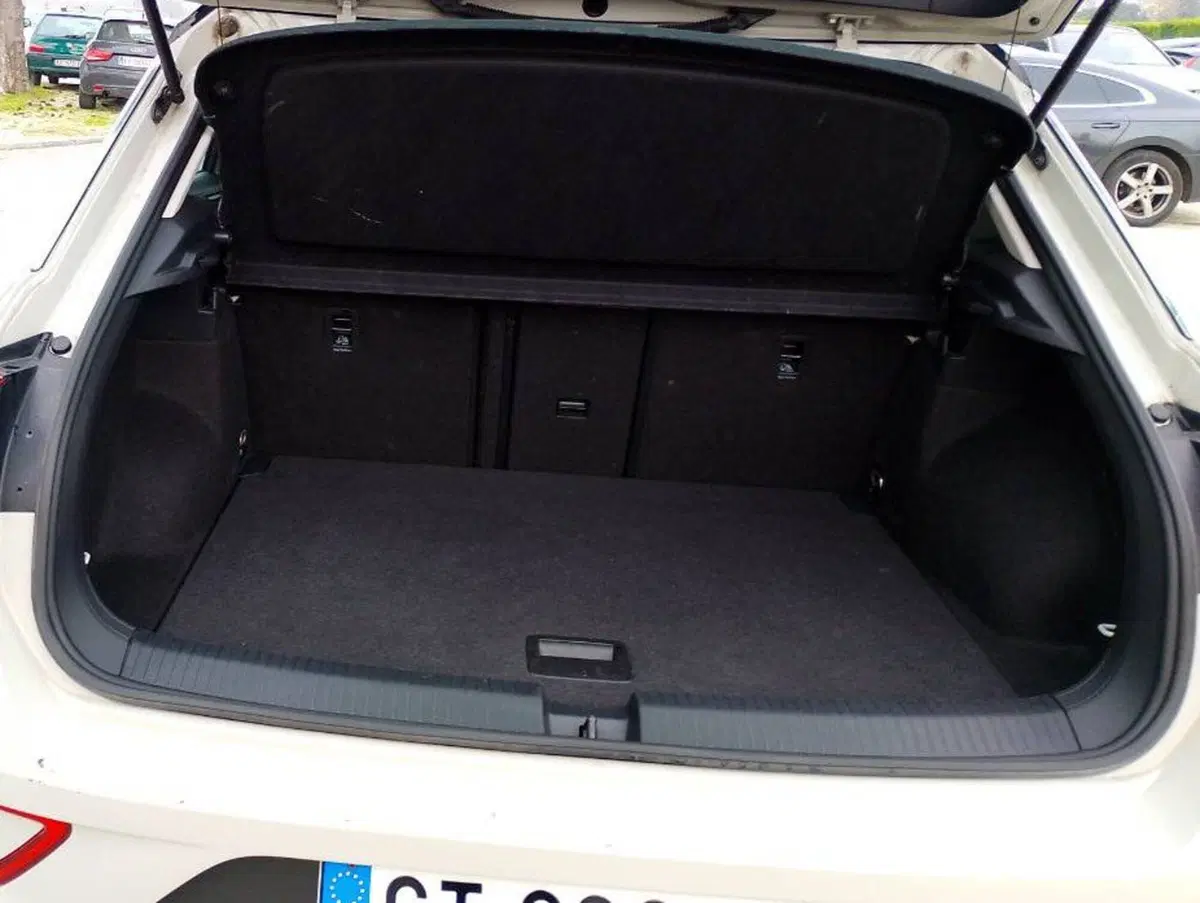 Volkswagen T-Roc usata a Salerno (15)