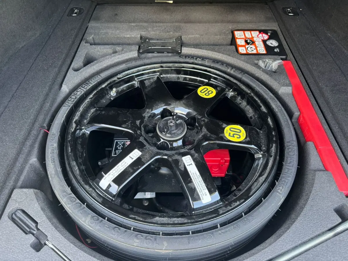 Alfa Romeo Stelvio usata a Salerno (13)